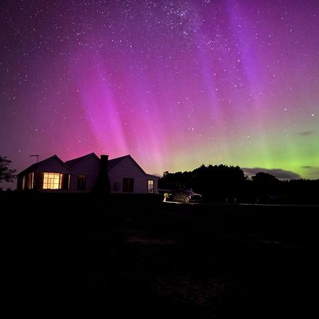 Buttons Cottage Under The Milky Way Nietta ภายนอก รูปภาพ